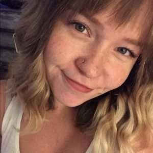 Meet your Posher, Kelsey